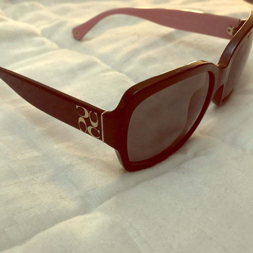 Gorgeous Coach sunglasses!